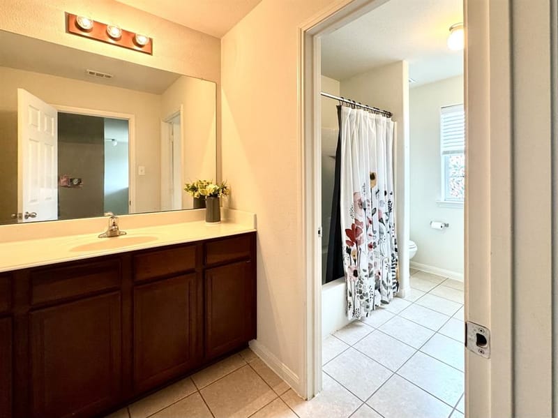 1100 Port Way, Crowley TX 76036 - Photo 25