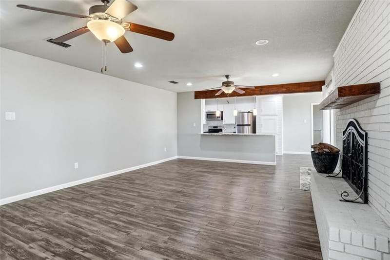 5920 Diamond Oaks Drive S, Haltom City TX 76117 - Photo 20