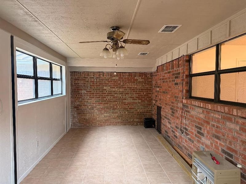 2900 SE 6th Street SE, Mineral Wells TX 76067 - Photo 18