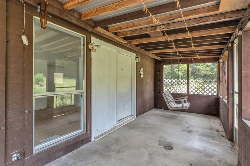 116 Kennedy, Whitney TX 76692 - Photo 16
