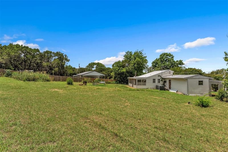 116 Kennedy, Whitney TX 76692 - Photo 18