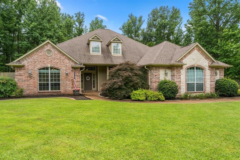 11240 Marsh Wren Circle, Flint TX 75762