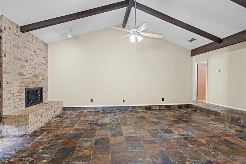 5601 Kingstree Court, Arlington TX 76017 - Photo 6
