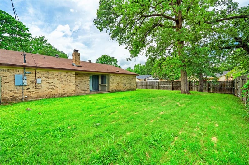 5601 Kingstree Court, Arlington TX 76017 - Photo 26
