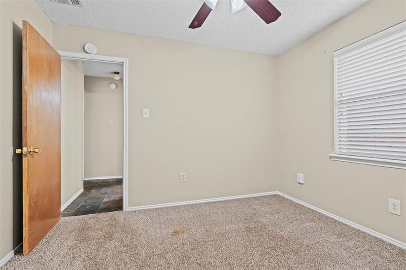5601 Kingstree Court, Arlington TX 76017 - Photo 24