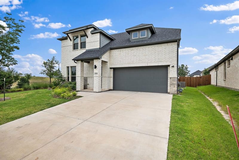 6768 Denim Drive, Fort Worth TX 76036 - Photo 2