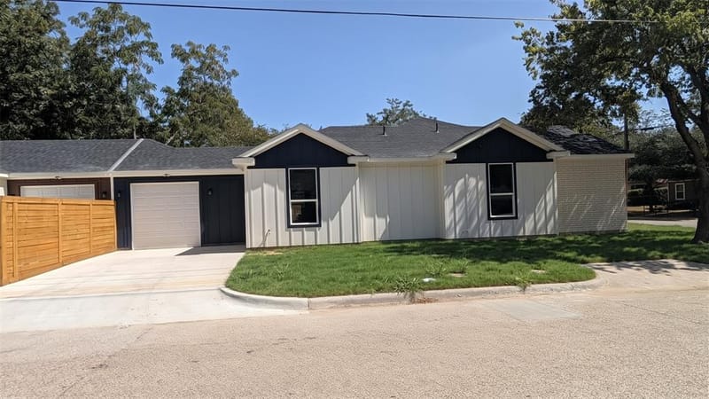 2701 Marburg, Dallas TX 75215 - Photo 3