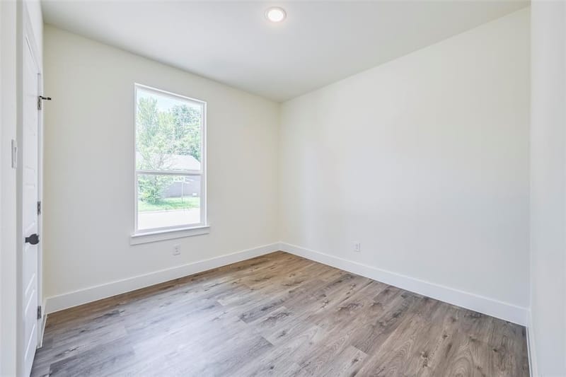 2701 Marburg, Dallas TX 75215 - Photo 11