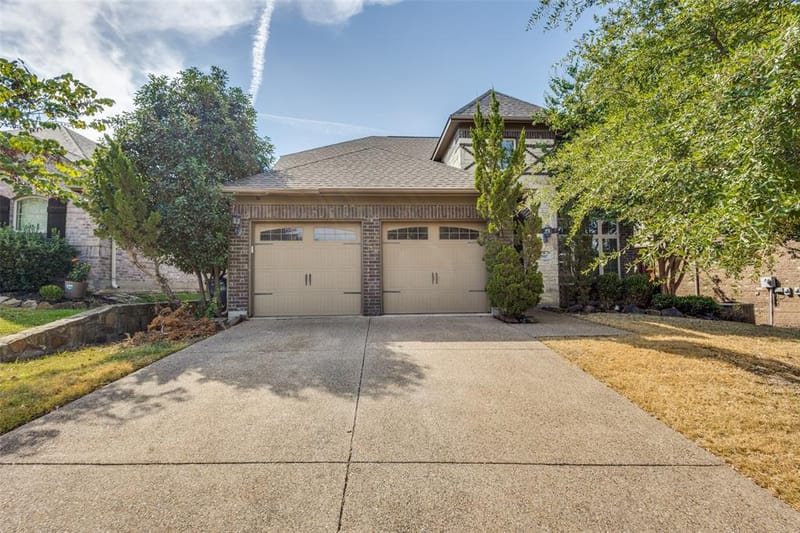 3917 Jeanette Lane, McKinney TX 75071 - Photo 2