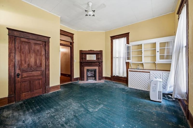 200 S Hawkins Street, Waxahachie TX 75165 - Photo 13