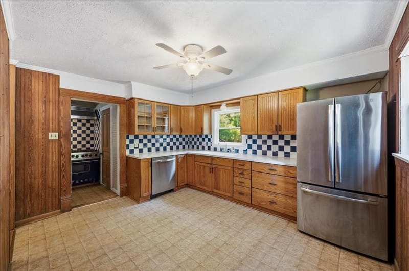 200 S Hawkins Street, Waxahachie TX 75165 - Photo 19