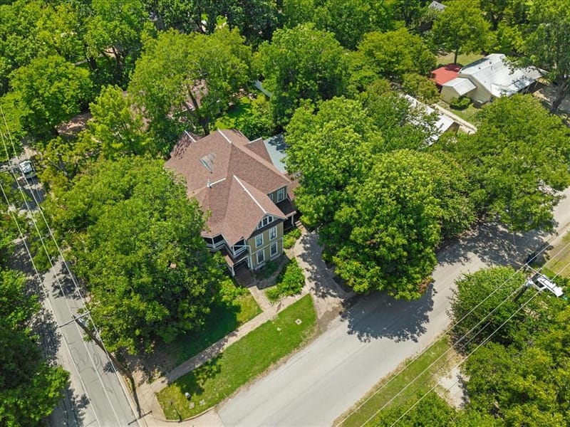 200 S Hawkins Street, Waxahachie TX 75165 - Photo 40