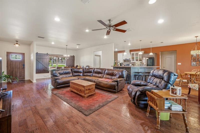 1085 Walking Horse Drive, Stephenville TX 76401 - Photo 8