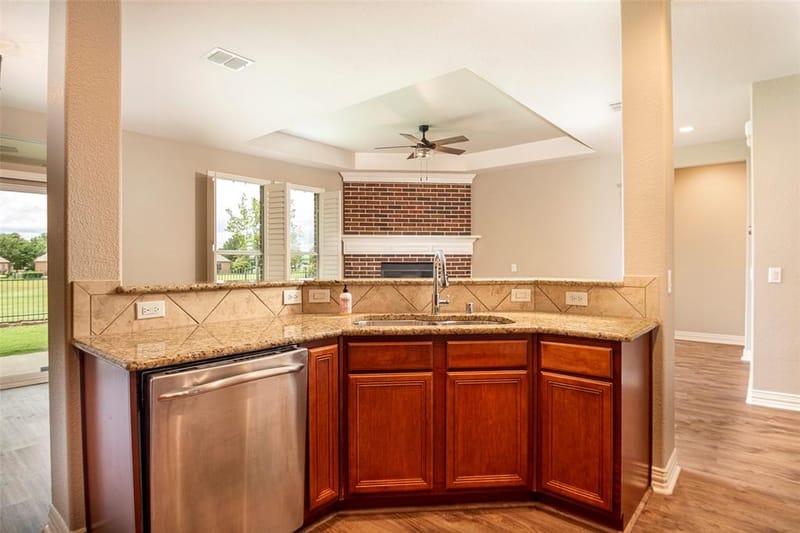 529 Burnswick Isles Way, Frisco TX 75036 - Photo 6