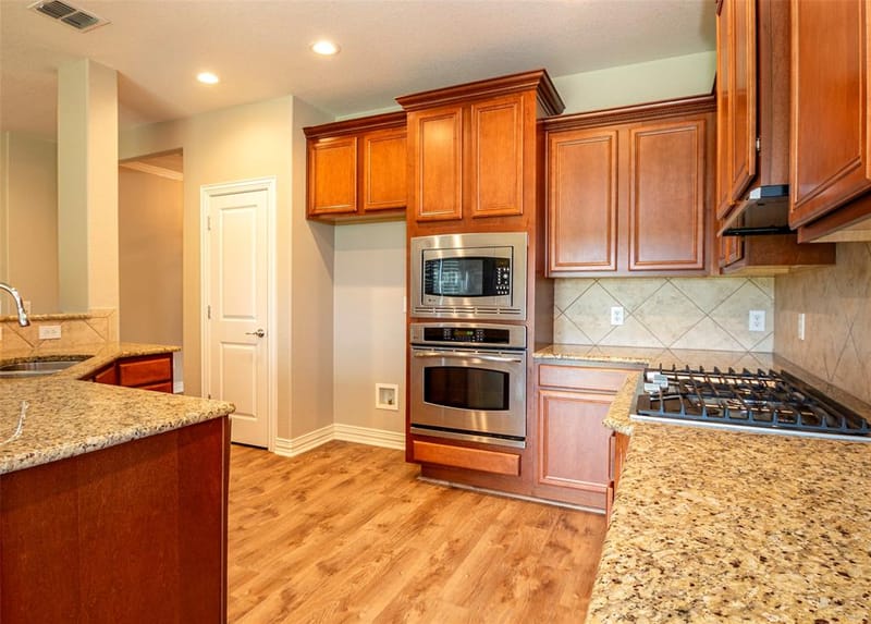 529 Burnswick Isles Way, Frisco TX 75036 - Photo 7