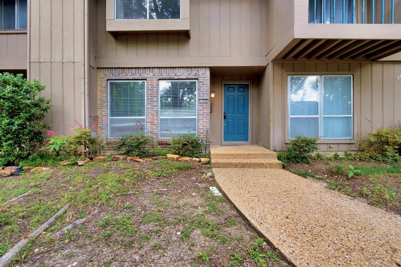 11926 Leisure Drive, Dallas TX 75243 - Photo 2