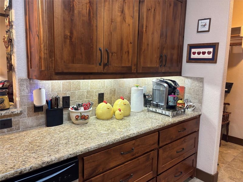 310 Donna Circle, Granbury TX 76049 - Photo 12