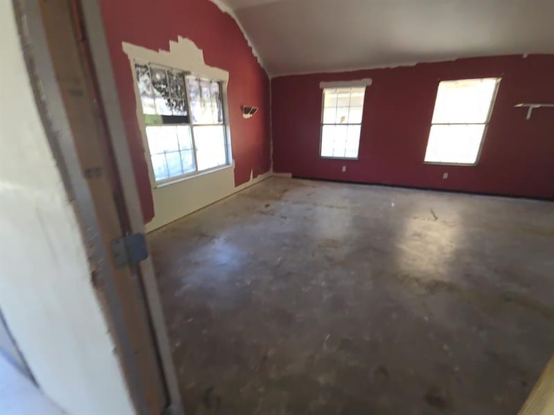 609 Bryan Street, Weatherford TX 76086 - Photo 8