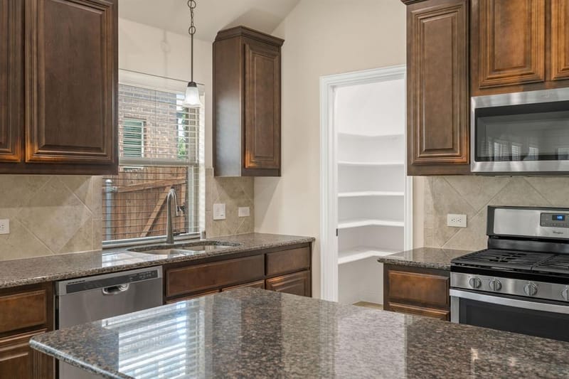 1610 Cherry Hill Drive, Anna TX 75409 - Photo 9