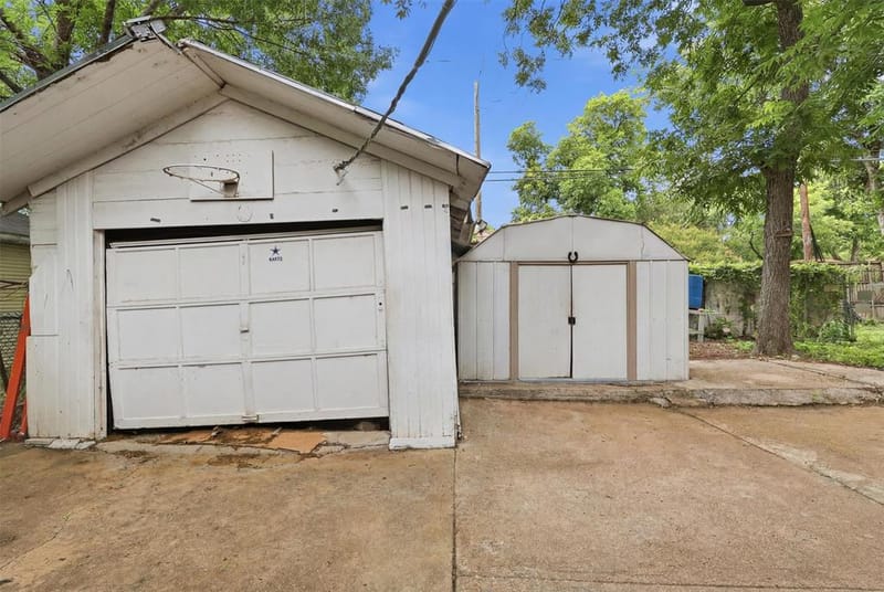 908 N Winnetka Avenue, Dallas TX 75208 - Photo 19