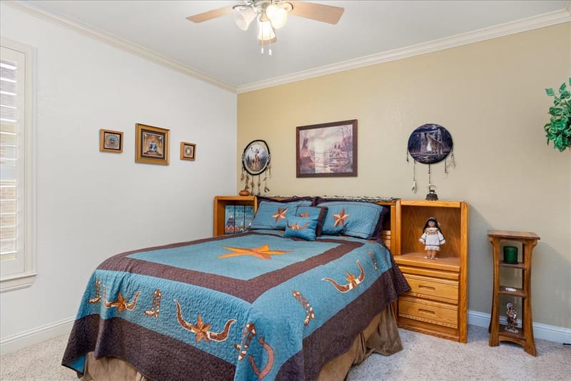 1011 Sunset Bay Court, Granbury TX 76048 - Photo 22