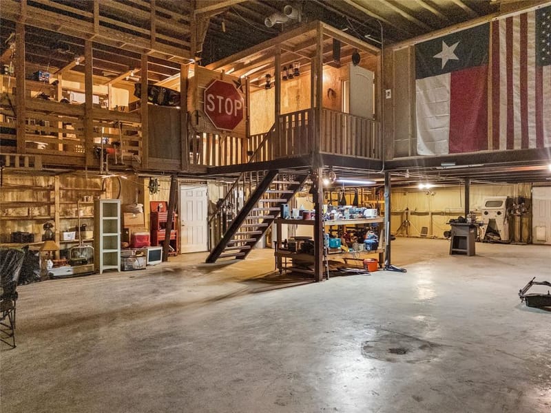 10405 Lipan Highway, Lipan TX 76462 - Photo 33