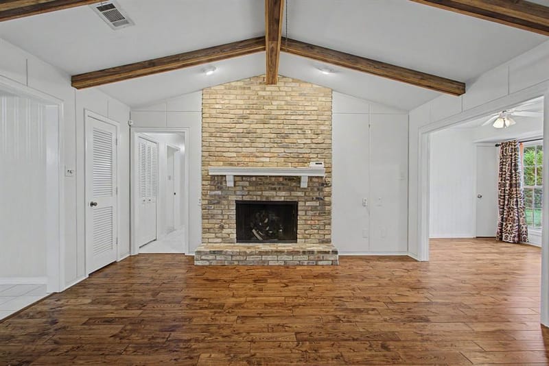 2110 Juanita Drive, Arlington TX 76013 - Photo 11