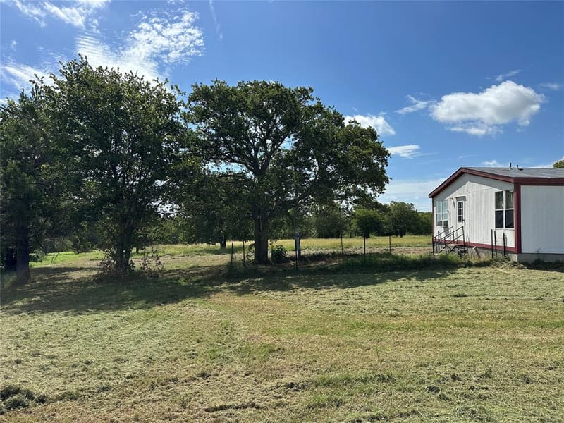 570 Big Salty Lane, Springtown TX 76082 - Photo 15