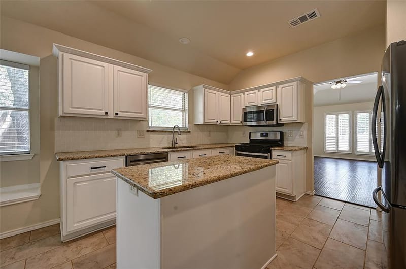 1508 Sandy Ridge, McKinney TX 75069 - Photo 10