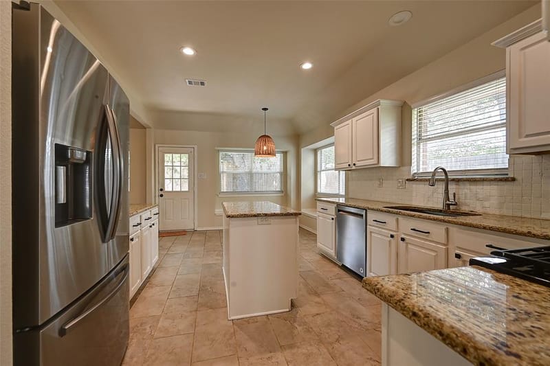 1508 Sandy Ridge, McKinney TX 75069 - Photo 11