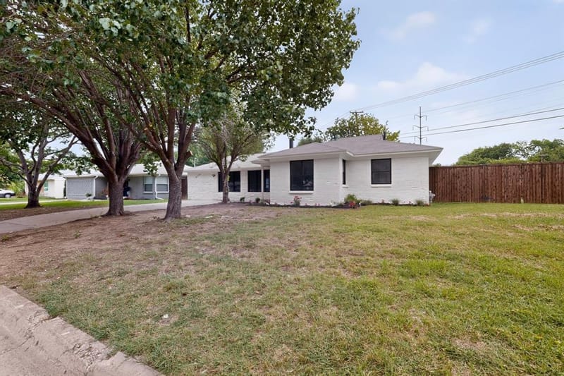 4171 Carolyn Road, Fort Worth TX 76109 - Photo 2
