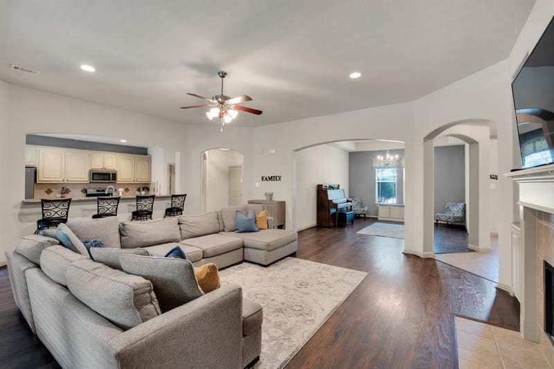 5009 Prosperity Row, Midlothian TX 76065 - Photo 5