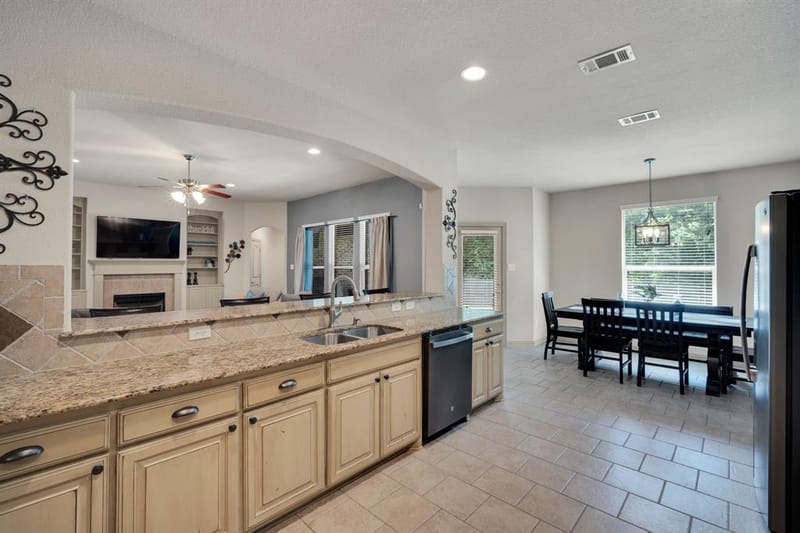 5009 Prosperity Row, Midlothian TX 76065 - Photo 9