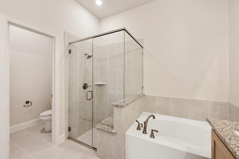 210 Comanche Trail, Alvarado TX 76009 - Photo 21