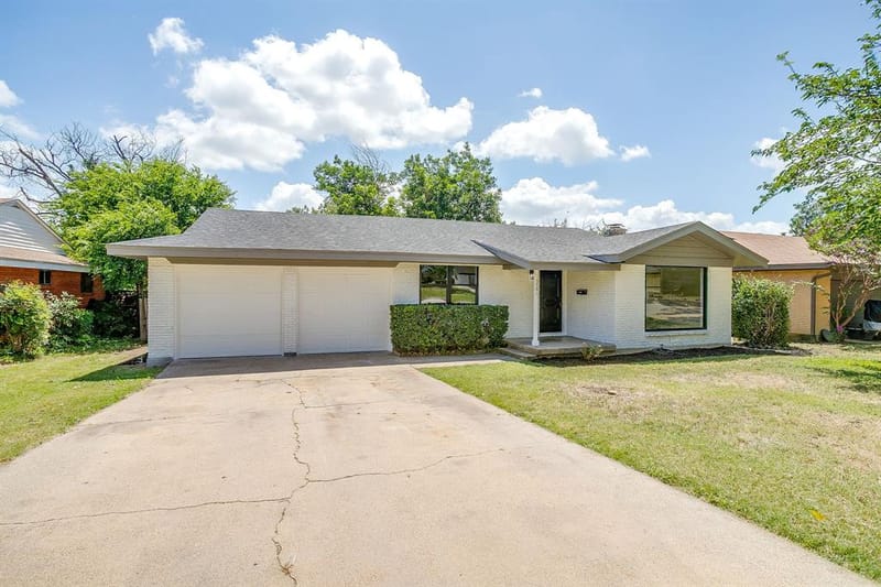 3501 Cimmaron Trail, Fort Worth TX 76116 - Photo 4