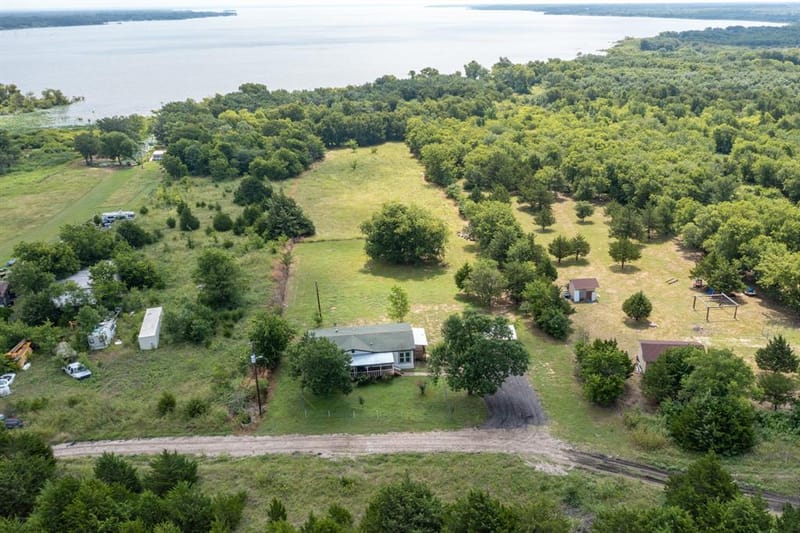 1006 S Telegraph Circle, Quinlan TX 75474 - Photo 26