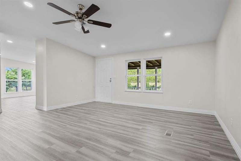 1006 S Telegraph Circle, Quinlan TX 75474 - Photo 10
