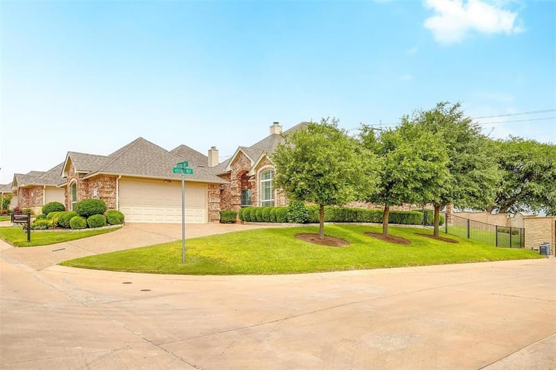 11624 Virginia Way Court, Fort Worth TX 76008 - Photo 6