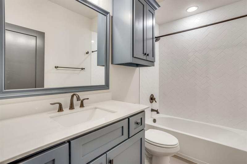 140 Mckinley Drive, Burleson TX 76028 - Photo 31