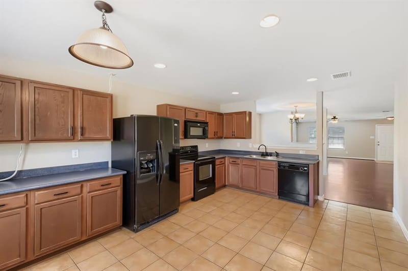 1216 Haley Lane, Burleson TX 76028 - Photo 13