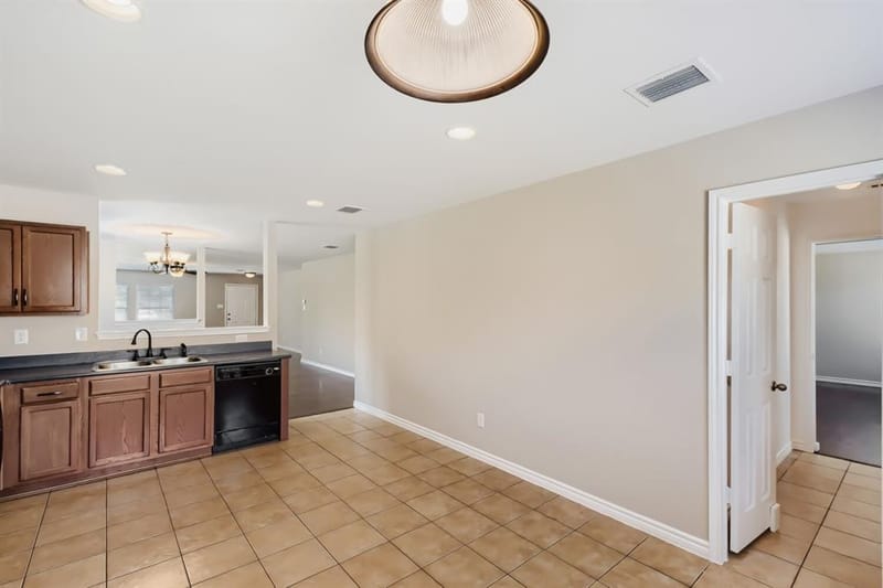 1216 Haley Lane, Burleson TX 76028 - Photo 14
