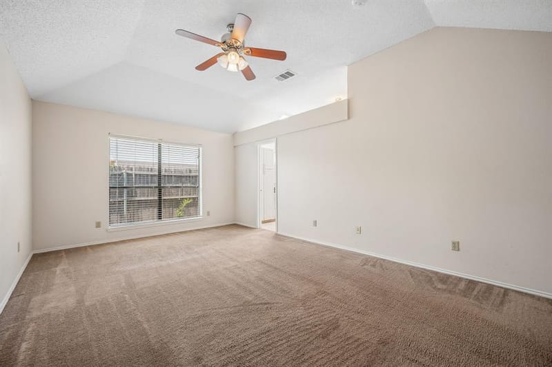 2612 Fountainview Drive, Corinth TX 76210 - Photo 16