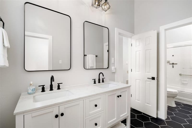 905 Rolling Meadows Court, Allen TX 75013 - Photo 13