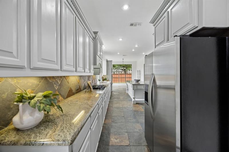 8709 Herns Meadow Lane, McKinney TX 75071 - Photo 20