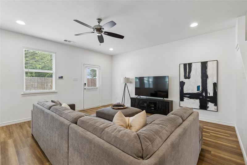 2941 Gordon Avenue, Fort Worth TX 76110 - Photo 6