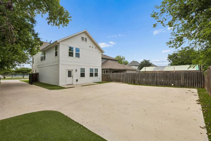 2941 Gordon Avenue, Fort Worth TX 76110 - Photo 21