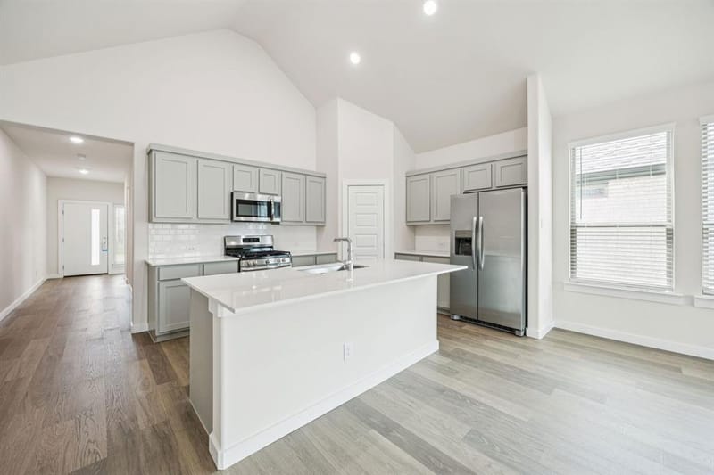 207 Whitlow Drive, Princeton TX 75071 - Photo 5