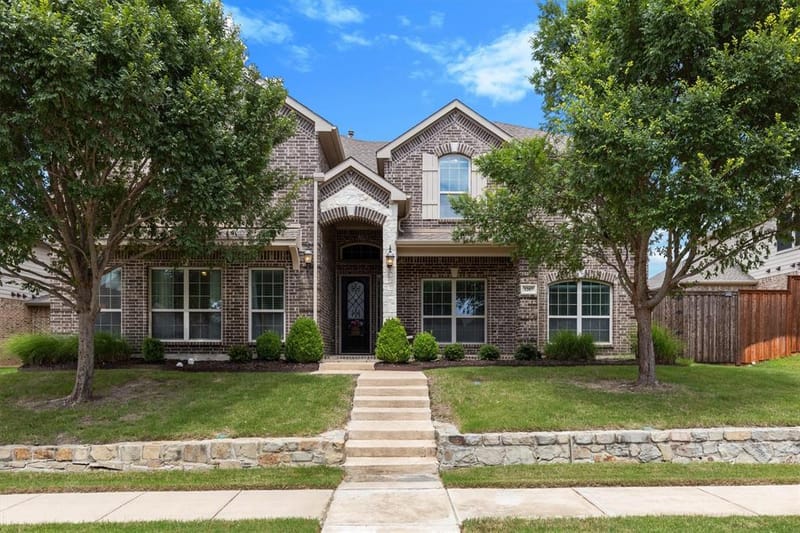 3207 Elkhart Drive, Sachse TX 75048 - Photo 2