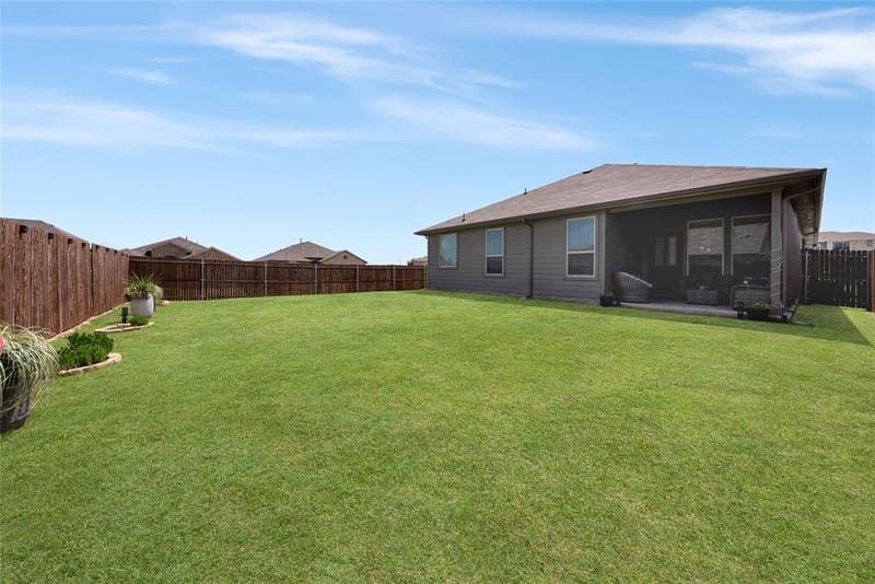 11300 Guinness Drive, Fort Worth TX 76052 - Photo 18