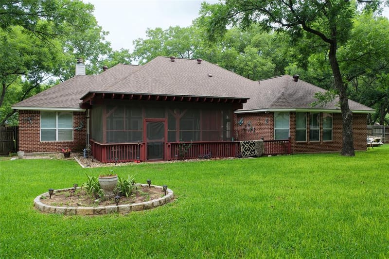 8803 Hampton South Court, Granbury TX 76049 - Photo 35